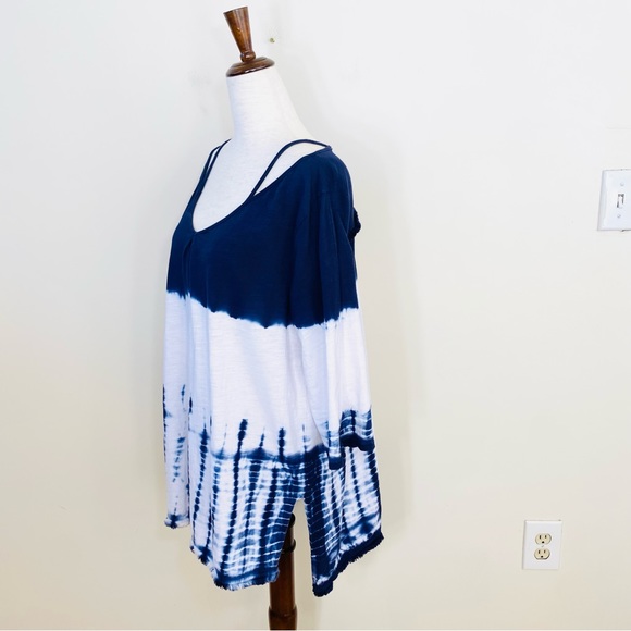 UMGEE tie dye fringe accent 3/4 sleeve top size large - Picture 9 of 11